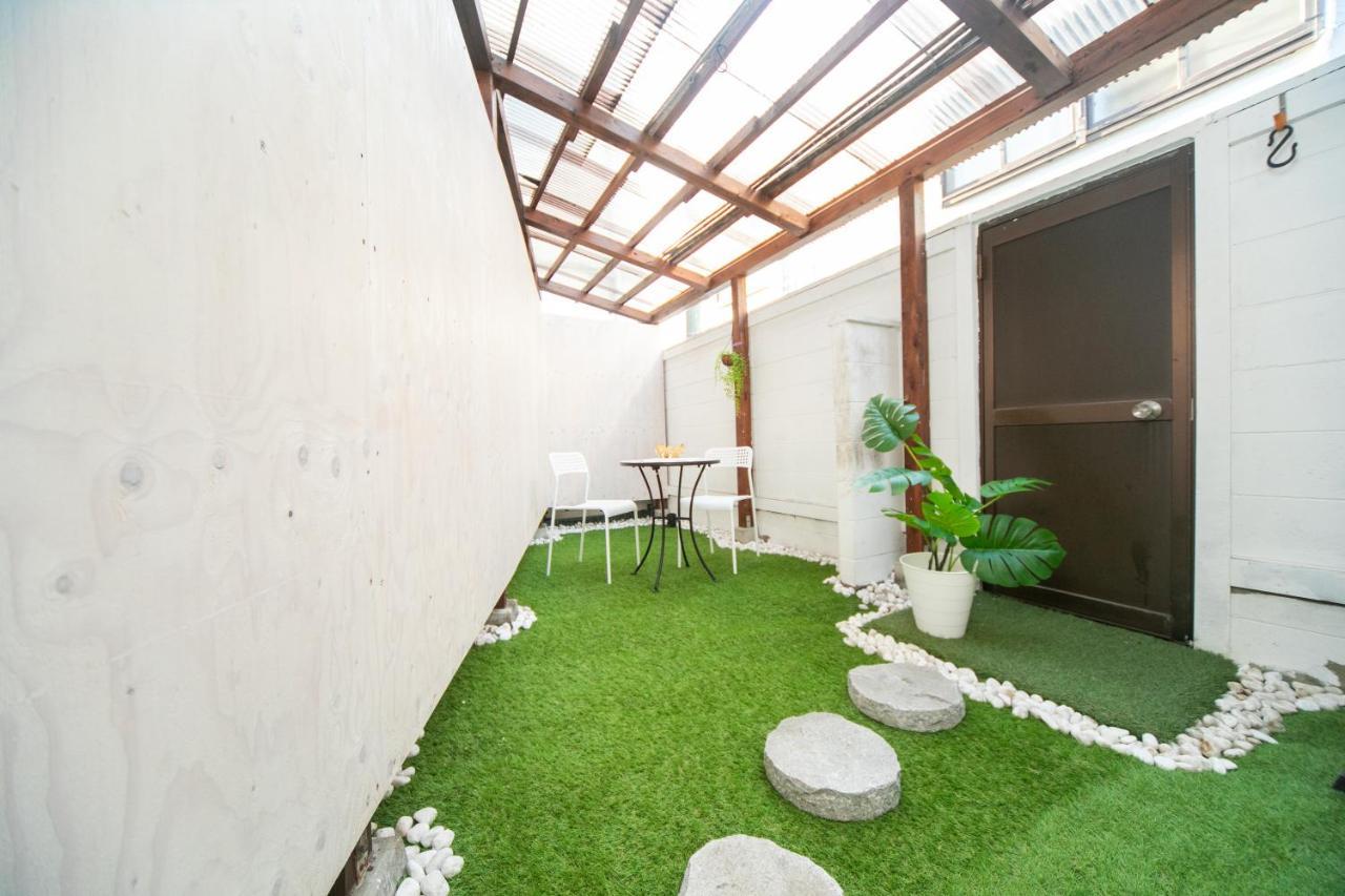 Very Convenient To Kyosera Dome Osaka Exterior foto